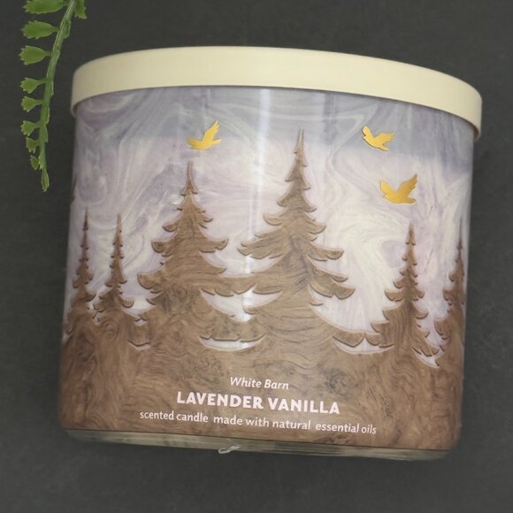 BBW Lavender Vanilla White Barn Bath & Body Works 3 Wick Candle - Picture 5 of 10
